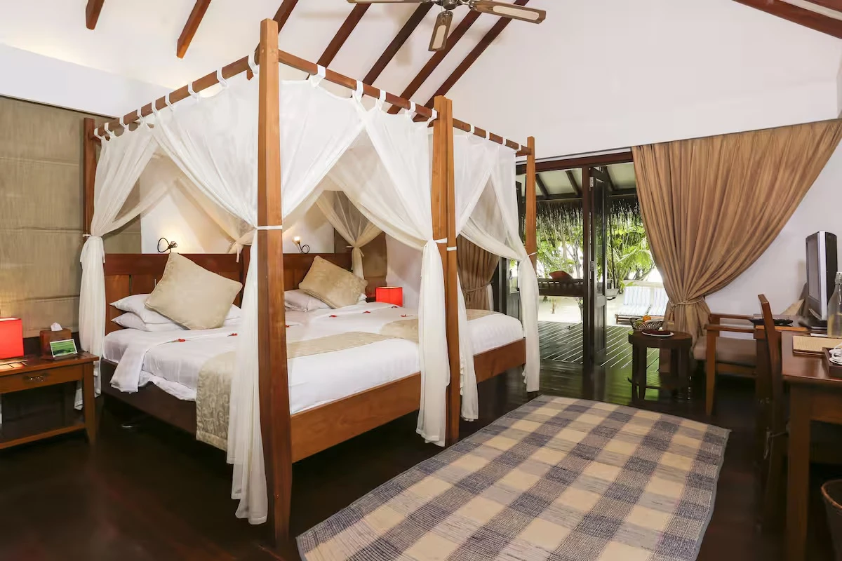 Beach Villa Suite at Medhufushi