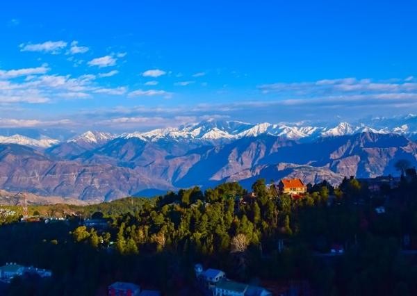 Pathankot: Gateway to Nature's Enchanting Beauty