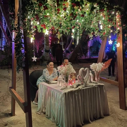 Romantic Candlelight Dinner - Twinkles Setup