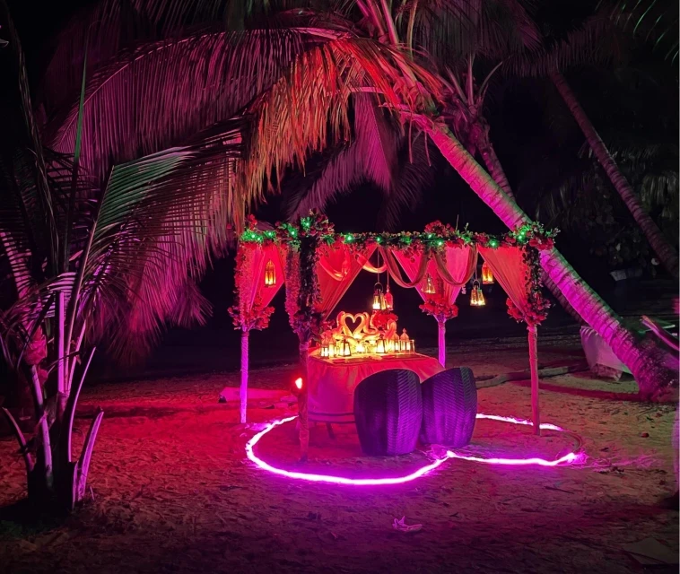 Canopy Heart Shape LED Light Candlelight Dinner