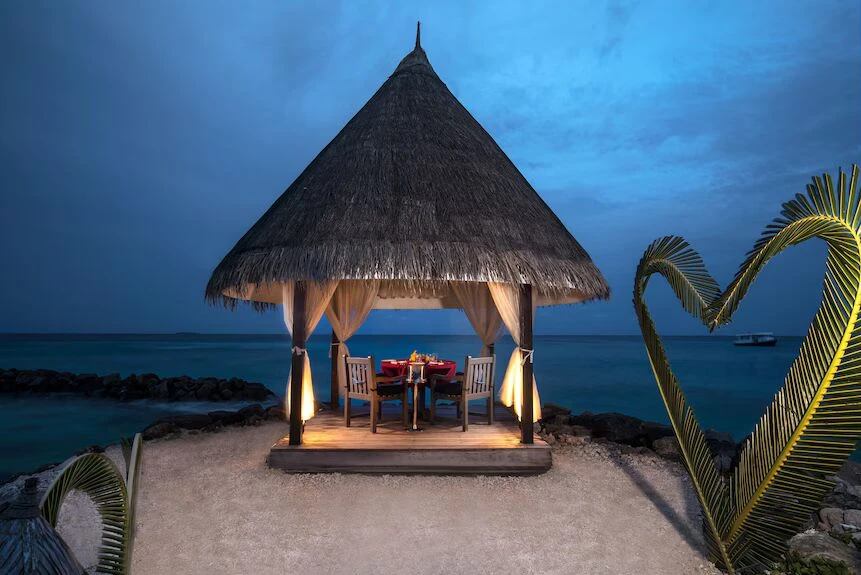 Taj Aroma: Taj Coral Reef Resort & Spa