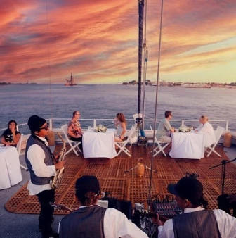 Sail into the Sunset: Bounty Dinner Cruise in Bali