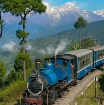 Magical Toy Train in Darjeeling